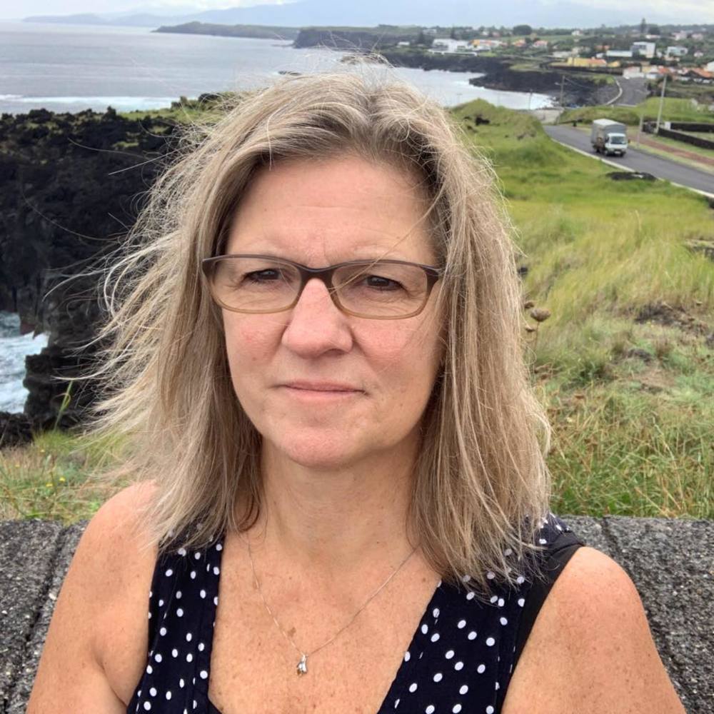 Meet your Posher, Gloria